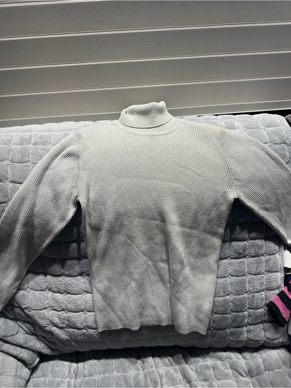 Liz Claiborne Light Gray Turtleneck Sweater